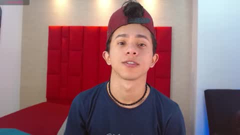 Danny online show from November 2025 01:11:02 PM