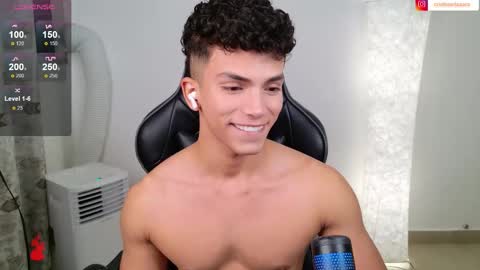 Snapshot of danny__vegas chatting on October 2025 12:29:01 AM D A N N Y online show from October 2025 12:29:01 AM