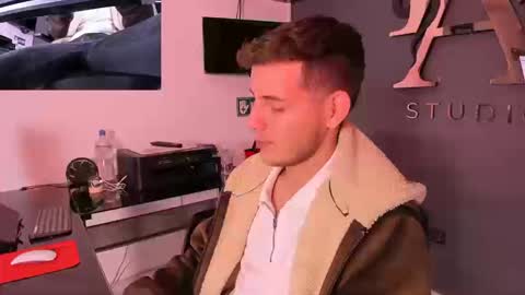 danny_and_lara online show from September 2025 02:07:01 PM