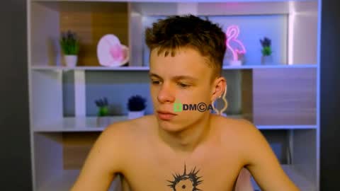 danny_dark1 online show from April 2026 11:30:02 AM