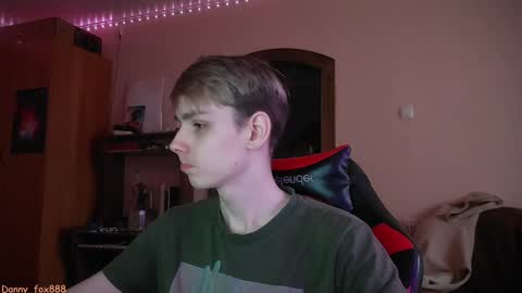 Snapshot of danny_fox888 chatting on January 2025 09:19:01 AM Daniel online show from January 2025 09:19:01 AM