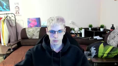 Snapshot of danny_fox888 chatting on October 2025 10:12:02 PM Daniel online show from October 2025 10:12:02 PM