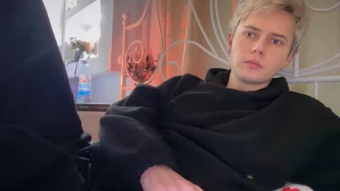 Snapshot of danny_love01 chatting on December 2025 10:53:01 AM danny online show from December 2025 10:53:01 AM