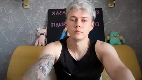 Snapshot of danny_love01 chatting on June 2026 09:57:02 AM danny online show from June 2026 09:57:02 AM