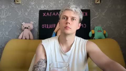 Snapshot of danny_love01 chatting on June 2026 10:46:02 AM danny online show from June 2026 10:46:02 AM
