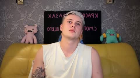 Snapshot of danny_love01 chatting on July 2026 05:52:01 PM danny online show from July 2026 05:52:01 PM