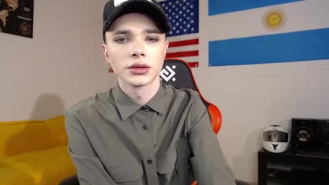 Danny online show from November 2025 09:20:02 AM
