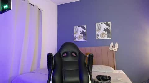 Danny online show from February 2025 04:26:02 AM