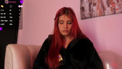 Snapshot of dannya_rhodes_ chatting on January 2025 02:18:02 AM Dannya Rhodes online show from January 2025 02:18:02 AM