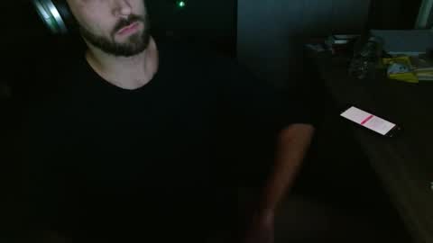 dannyboyx69 online show from November 2025 05:28:02 AM