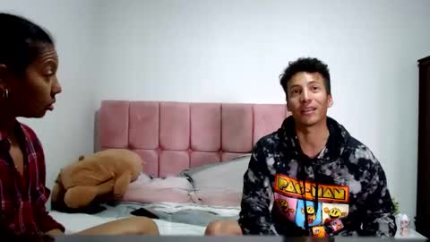 Snapshot of dannyhothot chatting on February 2025 07:07:01 PM danny and ruby online show from February 2025 07:07:01 PM