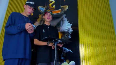 dante_brown1 online show from November 2025 11:16:01 PM