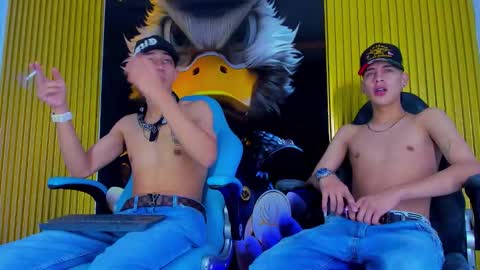 dante_brown1 online show from November 2025 09:28:01 PM