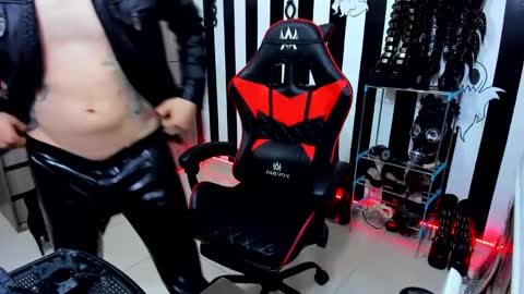 Snapshot of dante_infernos chatting on January 2025 12:18:01 PM Dante online show from January 2025 12:18:01 PM