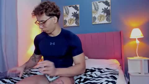 Snapshot of dante_rael chatting on November 2025 02:00:01 AM dante online show from November 2025 02:00:01 AM