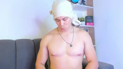 Snapshot of dante_seductor chatting on February 2026 09:32:02 PM Dante online show from February 2026 09:32:02 PM