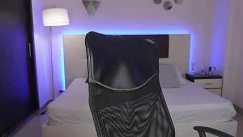 Dante online show from November 2025 09:26:01 PM