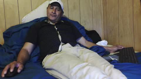 Snapshot of dantehot82 chatting on November 2025 02:21:02 AM dantehot82 online show from November 2025 02:21:02 AM