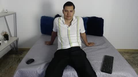 danteofdesire online show from April 2026 03:06:02 AM