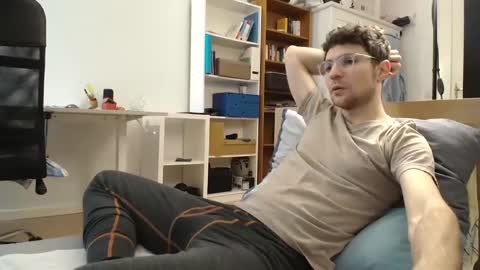 Snapshot of dantheman233 chatting on February 2025 02:18:01 PM Daniel online show from February 2025 02:18:01 PM