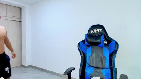 Dantraxx online show from March 2026 08:04:01 PM