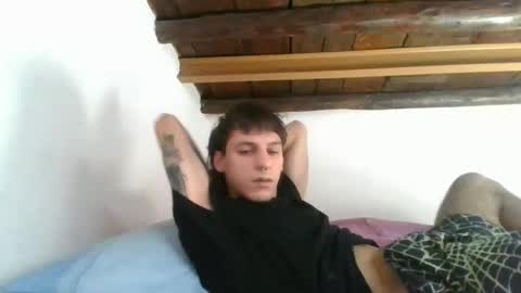 Snapshot of dany_peque chatting on October 2025 10:35:02 AM dany_peque online show from October 2025 10:35:02 AM