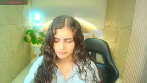 Dany online show from December 2025 01:20:01 PM