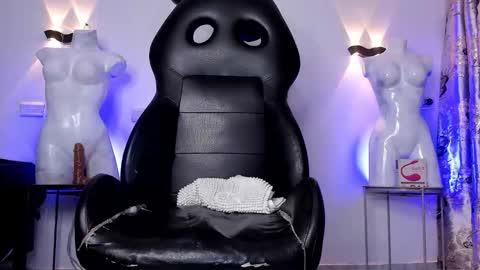 Snapshot of dany_ray20 chatting on February 2026 01:43:01 PM dany_ray20 online show from February 2026 01:43:01 PM