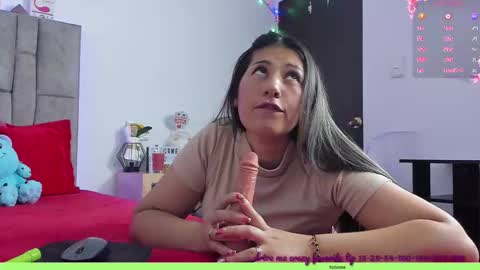 Snapshot of danye_02 chatting on January 2026 01:58:01 PM Dany online show from January 2026 01:58:01 PM