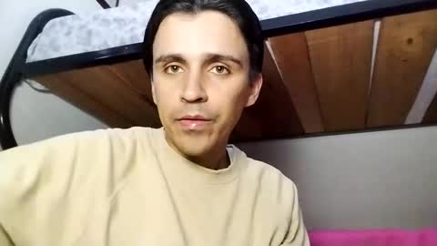 Daniel online show from November 2025 09:47:01 PM