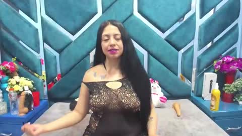 DanySwet online show from February 2025 06:11:02 PM