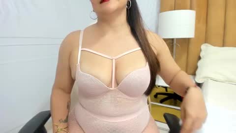 Snapshot of daphne81_ chatting on March 2025 05:42:01 AM Daphne online show from March 2025 05:42:01 AM