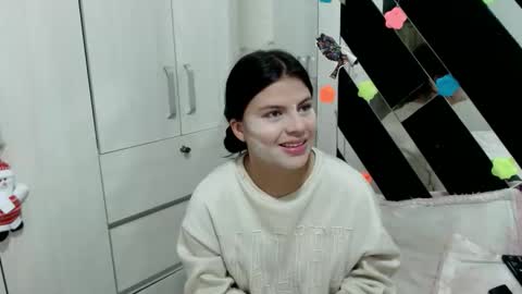 Snapshot of daphne877046 chatting on November 2025 06:53:02 PM daphne877046 online show from November 2025 06:53:02 PM