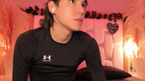 daphne_and_roger online show from February 2026 11:11:01 AM