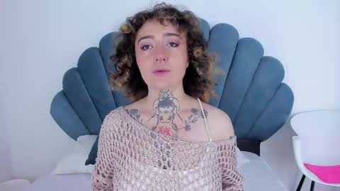 Daphne Blunt online show from December 2024 03:41:01 AM