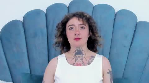 Daphne Blunt online show from December 2024 09:41:01 AM