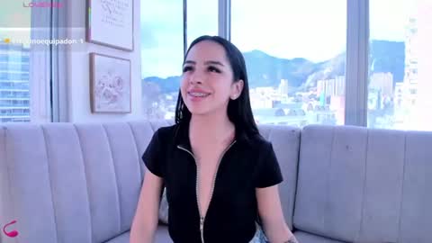Snapshot of daphne_chers chatting on July 2026 08:08:01 PM daphne_chers online show from July 2026 08:08:01 PM