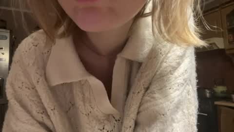 Monika online show from April 2026 06:24:02 PM