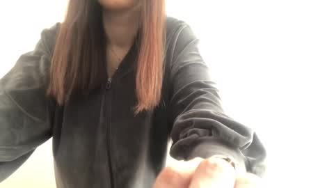 Emilia online show from March 2026 10:01:01 AM