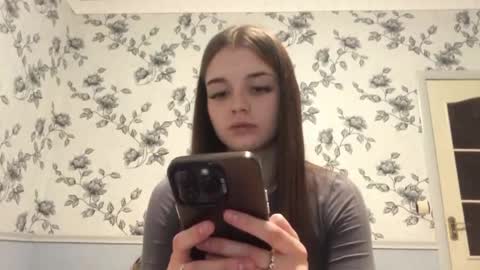 Emilia online show from May 2026 09:56:02 PM
