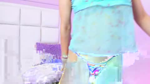 daphnevalucci online show from April 2026 04:17:01 AM