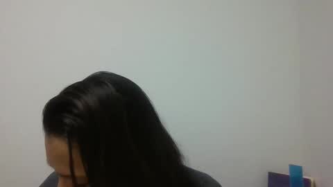 dapnne online show from February 2025 07:59:02 PM