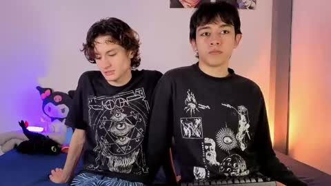 darcy_and_stolas online show from April 2026 10:01:02 PM