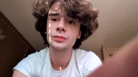 Snapshot of darcylow chatting on December 2025 09:19:02 PM darcylow online show from December 2025 09:19:02 PM