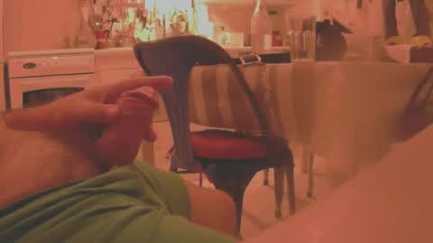 Snapshot of dardardar34 chatting on September 2025 10:10:02 PM dardardar34 online show from September 2025 10:10:02 PM