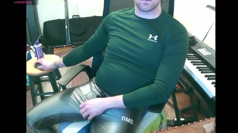 Snapshot of daredevil10188 chatting on December 2024 06:29:01 PM Daredevil10188 online show from December 2024 06:29:01 PM