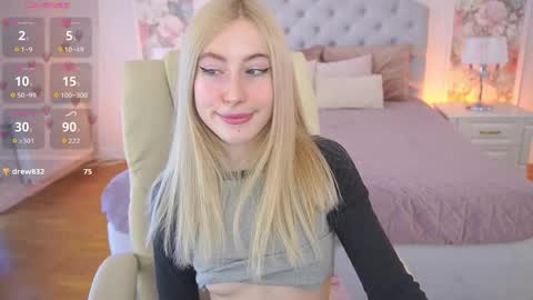 dariadelly online show from April 2026 12:46:01 PM