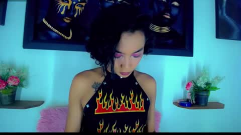 Snapshot of darianna_atehortua chatting on February 2026 09:33:01 PM Dary online show from February 2026 09:33:01 PM