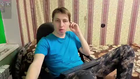 darienlarge online show from December 2025 07:07:02 PM