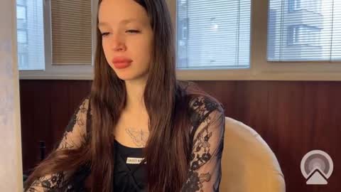 Snapshot of darina_night chatting on March 2025 05:33:01 AM Darina Night online show from March 2025 05:33:01 AM